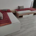 Cambor - Na Skok Do Prirody A Mesta Appartement *