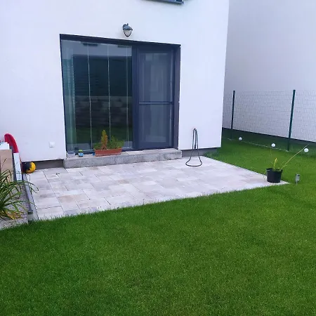 Cambor - Na Skok Do Prirody A Mesta Stupava