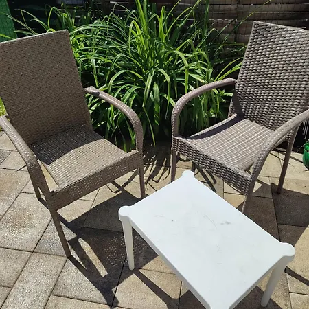 Cambor - Na Skok Do Prirody A Mesta 스투파바