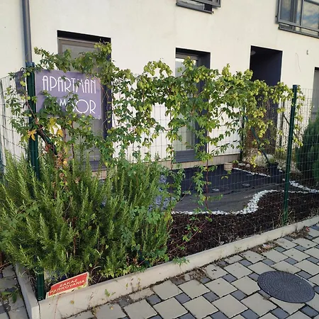 Cambor - Na Skok Do Prirody A Mesta Apartmán Stupava